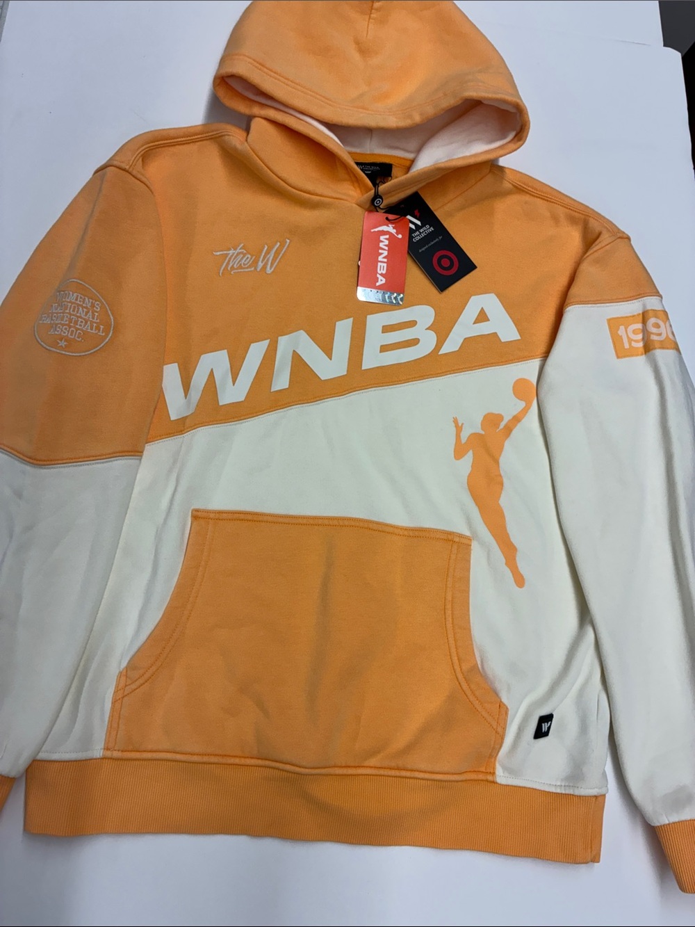 NEW The Wild Collective NBA Officially Licensed WNBA 1996 Pullover Hoodie